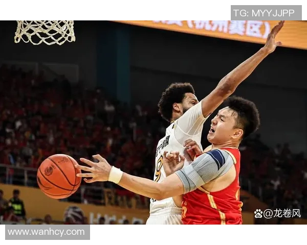 CBA激战山西对决北京鸭双方全力争夺季后赛席位 CBA激战山西对决北京鸭双方全力争夺季后赛席位